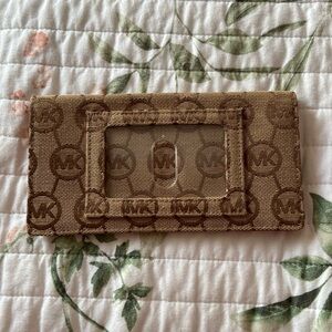 Michael Kors Fold Wallet